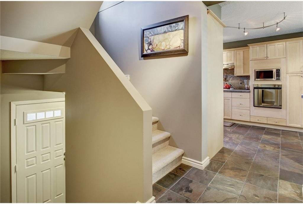 607 2 Ave NW #607 - Photo 3 of 37