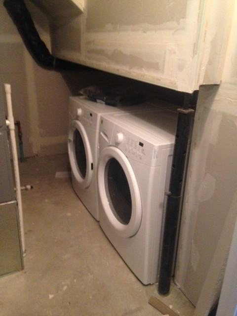 9806 89 St - Photo 3 of 36