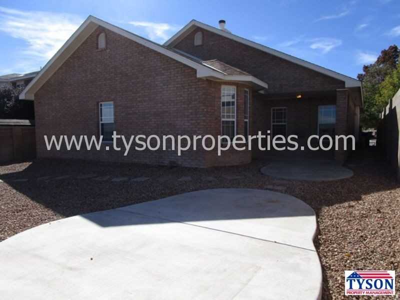 4351 Canada Pl NW - Photo 3 of 23