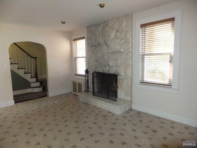 112 Whitney Ave - Photo 2 of 13