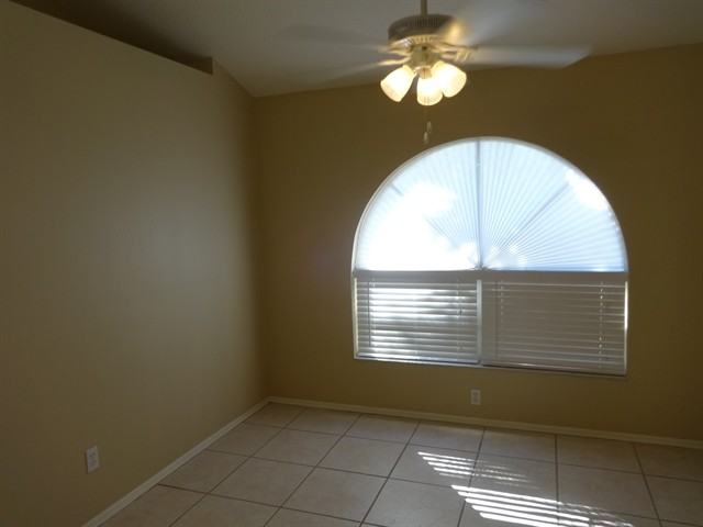 2022 Blue Heron Dr - Photo 3 of 17