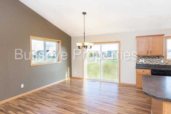 18736 Traverse Ln - Photo 3 of 13