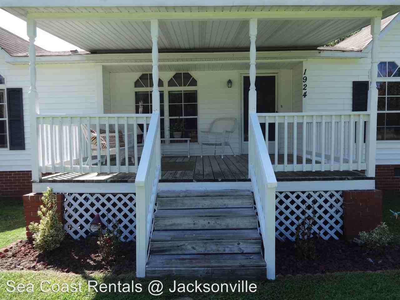 1924 Richlands Rd - Photo 2 of 24