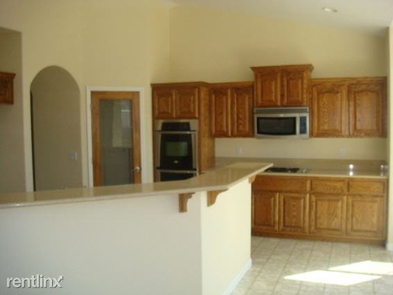 544 Saddle Horn Way - Photo 3 of 10