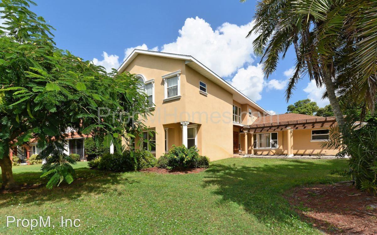 7535 Westmoreland Dr - Photo 2 of 50