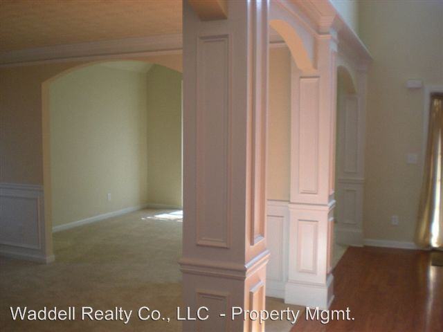 24 Ottawa Trail - Photo 2 of 11