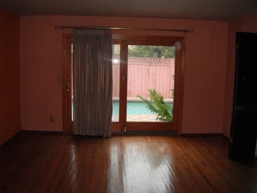 44 La Loma Dr - Photo 3 of 13