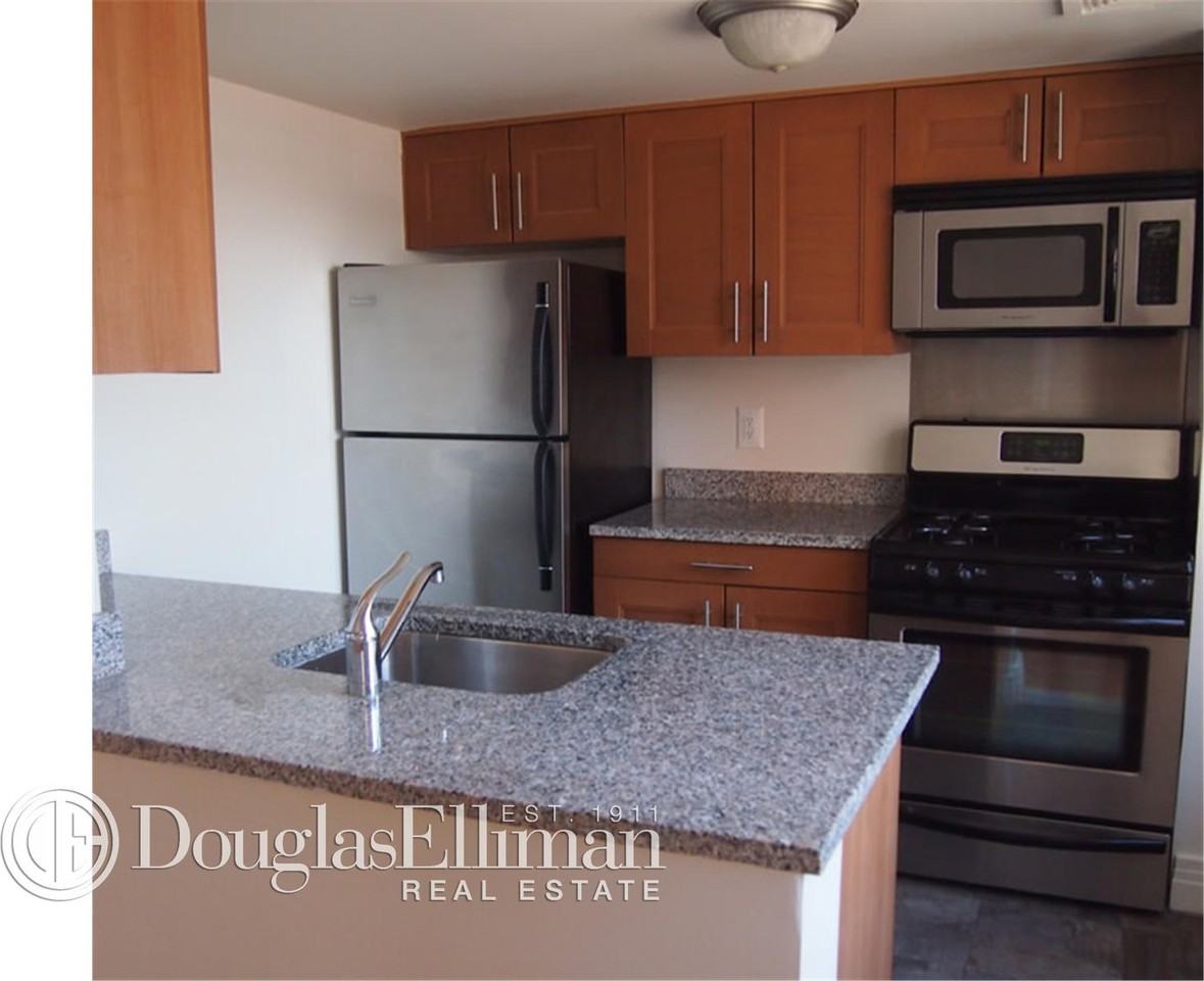 Schermerhorn Street & Hoyt #410