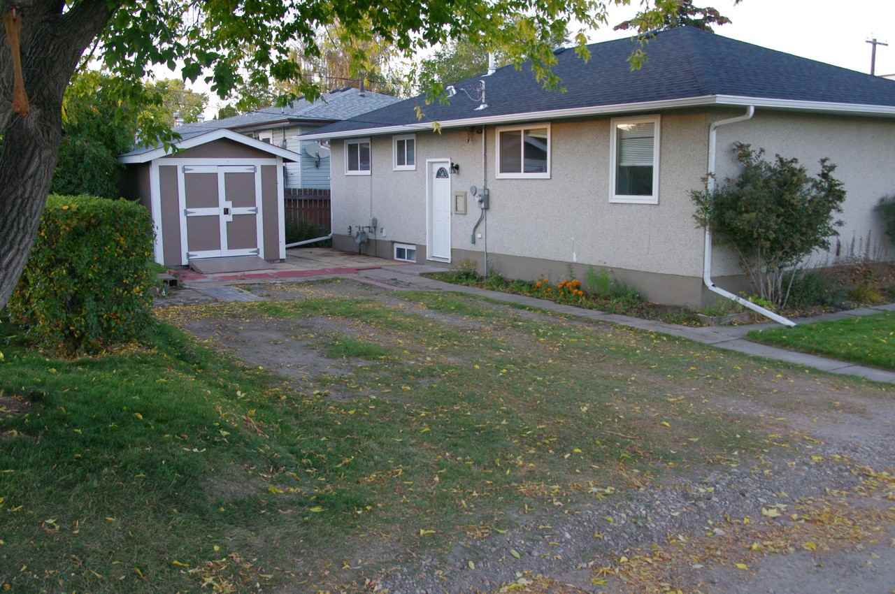 3710 58 Avenue - Photo 3 of 8