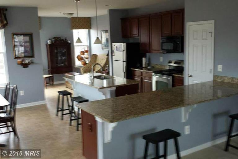 70 Backstretch Way - Photo 2 of 5