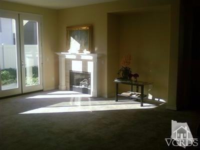 1052 Resplandor Way - Photo 3 of 4