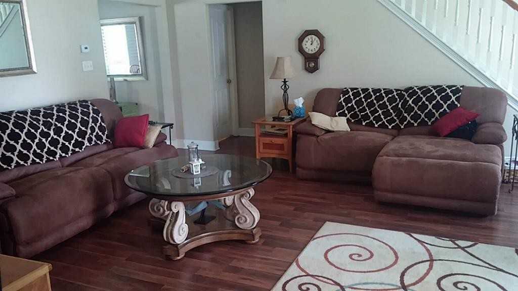 11903 Gatesden Dr - Photo 2 of 11