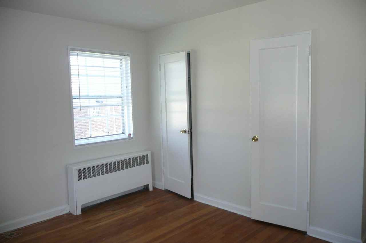 10 W Roselle Ave - Photo 3 of 6