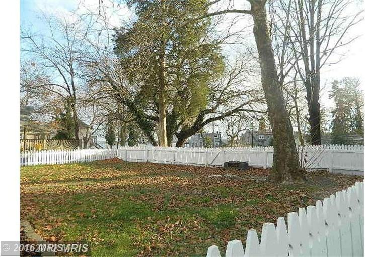 629 Tebbston Dr - Photo 3 of 7