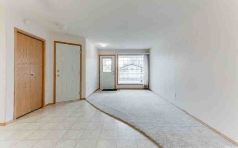 506 Centennial Blvd #5 - Photo 2 of 14