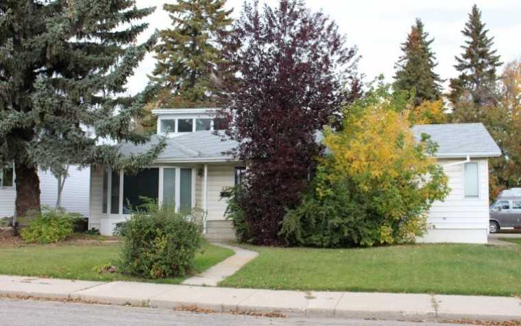 437 Elm St - Photo 2 of 21