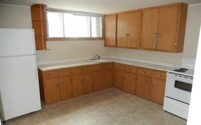 127 106 St - Photo 2 of 9