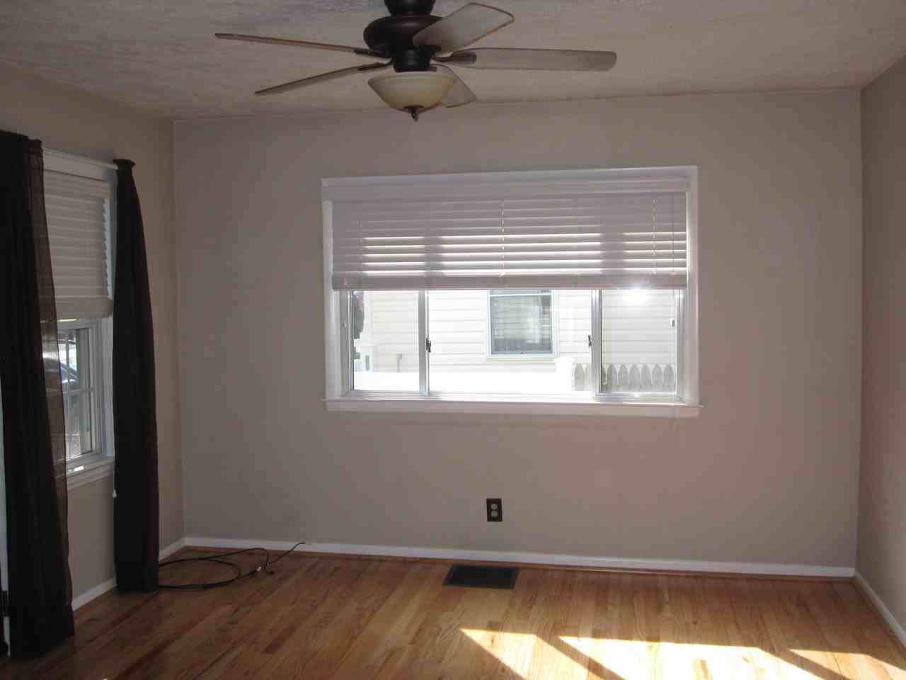 24 Hampton Rd - Photo 2 of 14