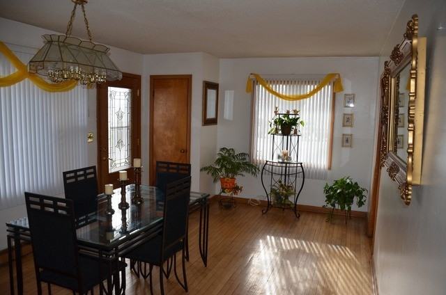 2002 16th St - Photo 3 of 13