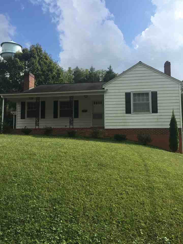 131 Young Street - Photo 2 of 2