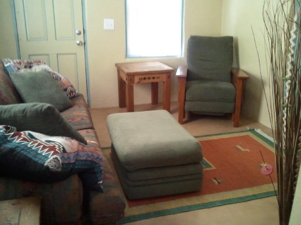 906 N Columbia Ave - Photo 2 of 17