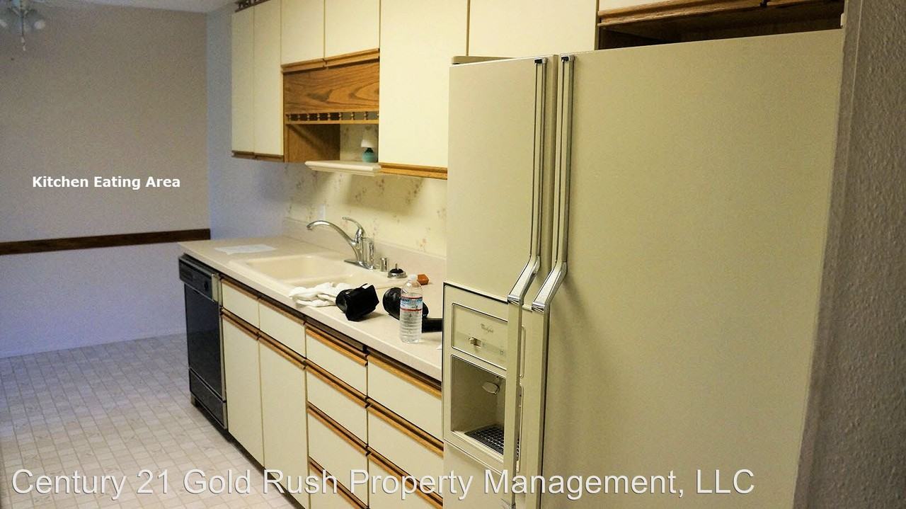 666 11th Ave #102 - Photo 3 of 21