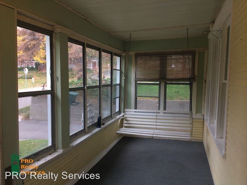 626 Grace St - Photo 2 of 12