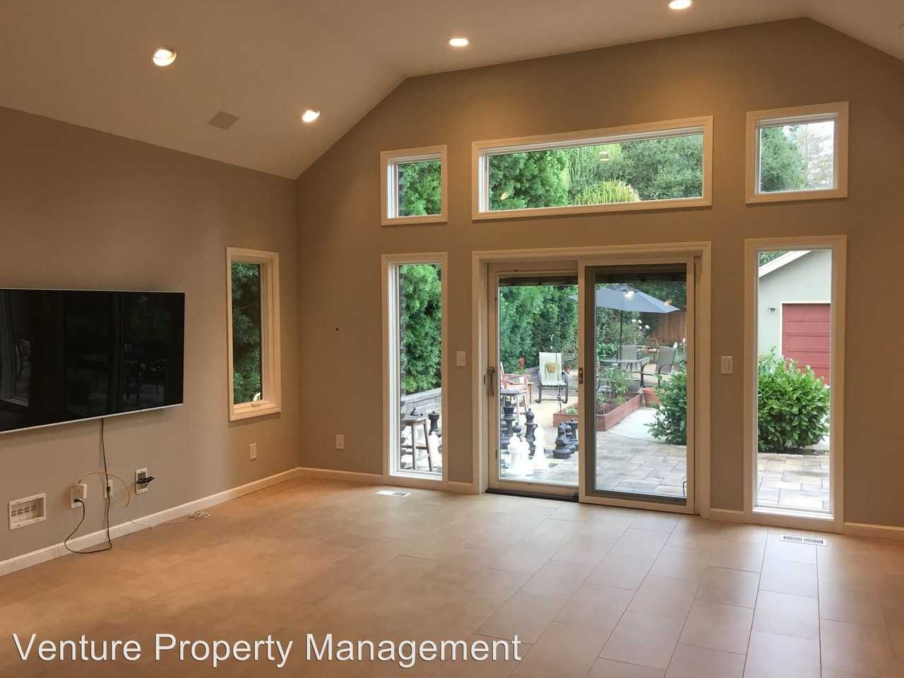 339 Seale Ave - Photo 3 of 10