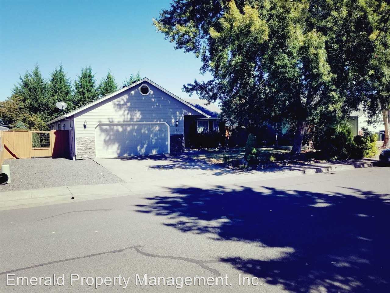 176 Morse Ave - Photo 2 of 13