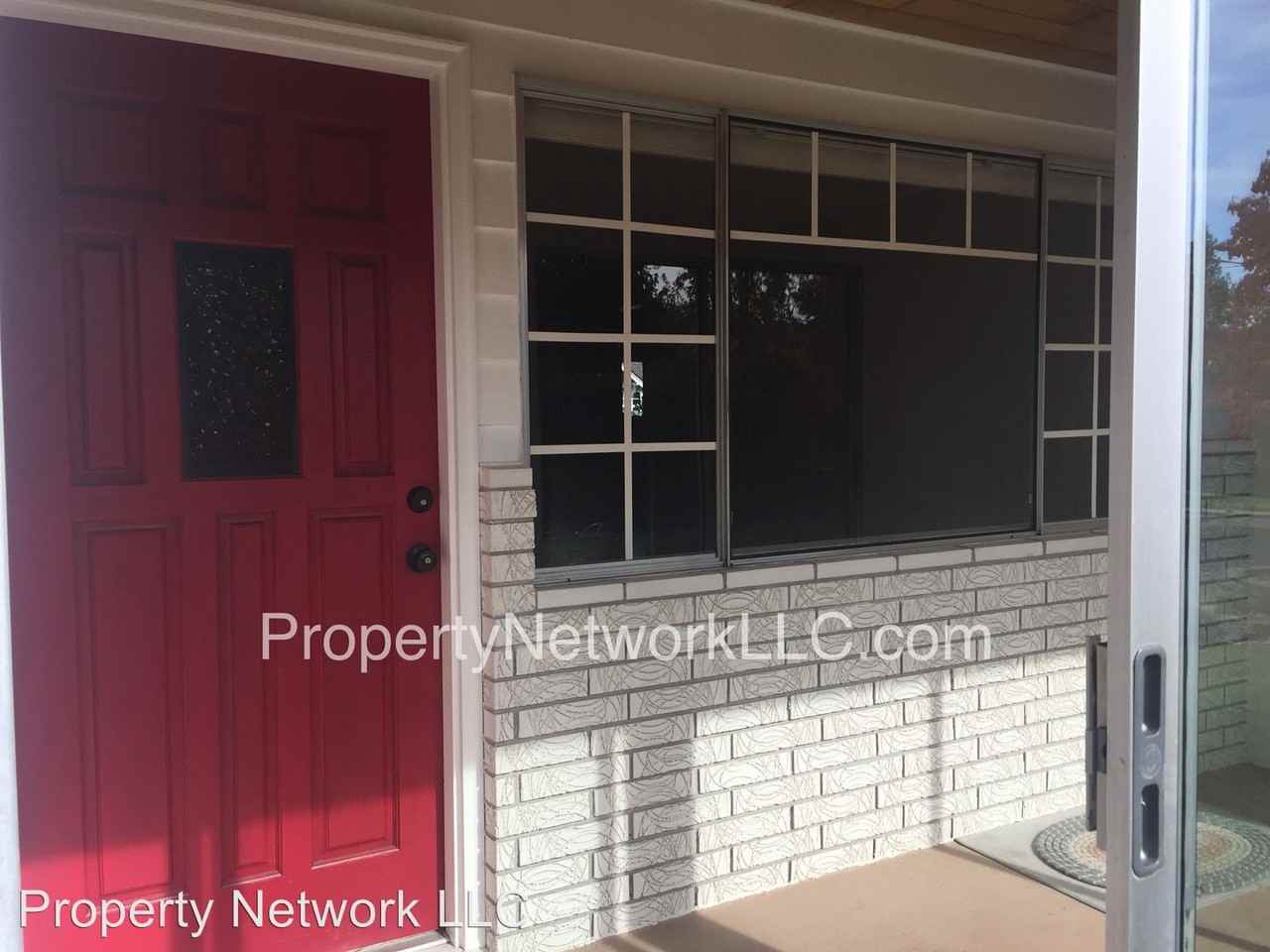 965 NW 1st St - Photo 2 of 25