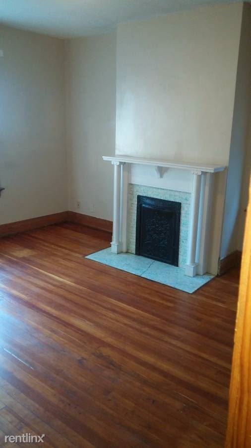 3601 Morris Pl - Photo 3 of 7