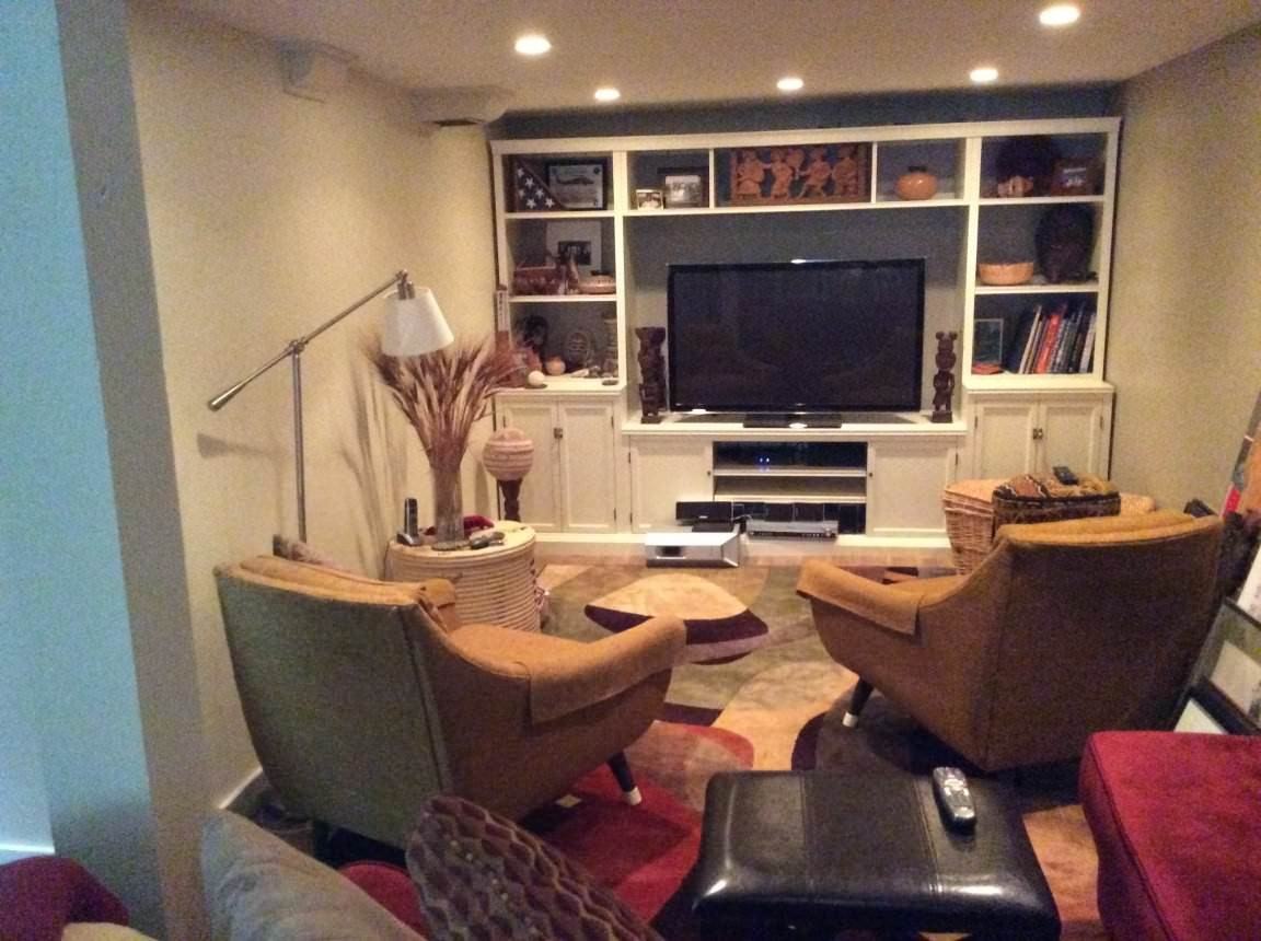 863 E Gwinn Pl - Photo 3 of 7