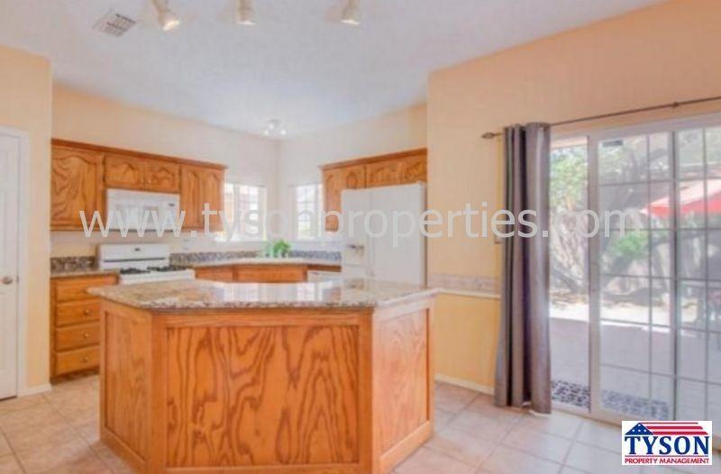 7211 Peregrine Rd NE - Photo 3 of 6