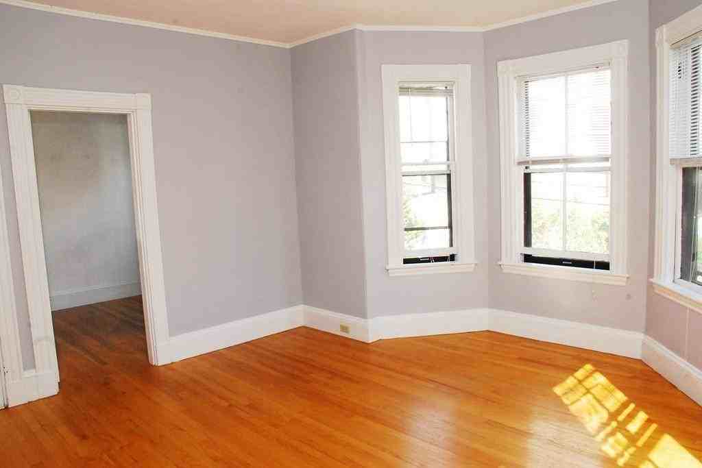 43 Paul Gore St #2 - Photo 2 of 16