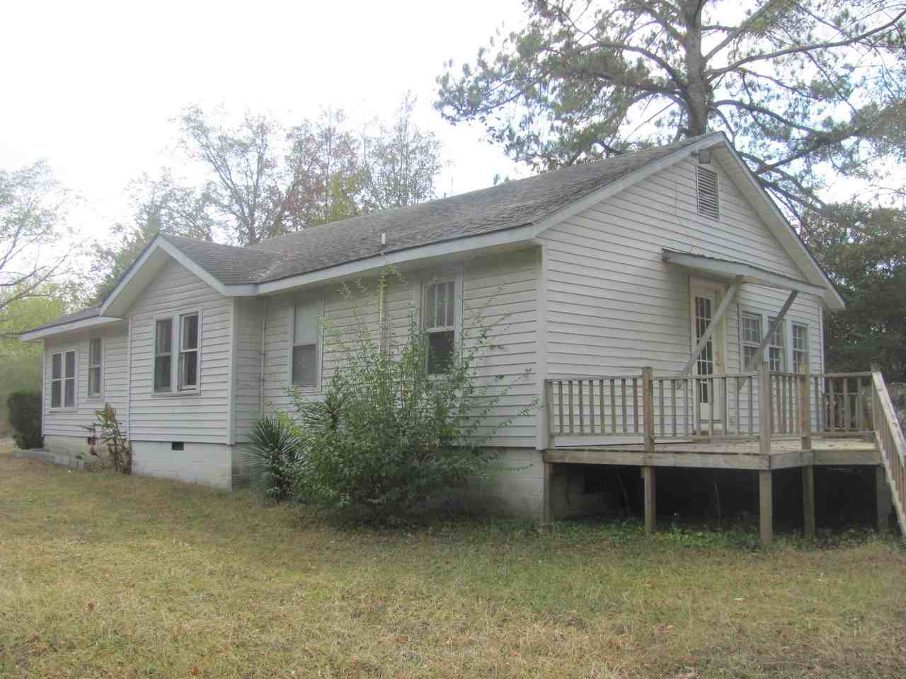 301 Gaines St - Photo 2 of 12