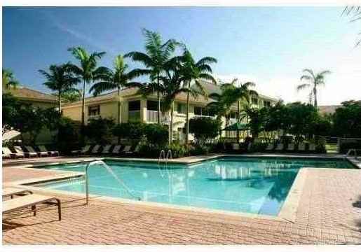 4216 W McNab Rd #323 - Photo 3 of 4