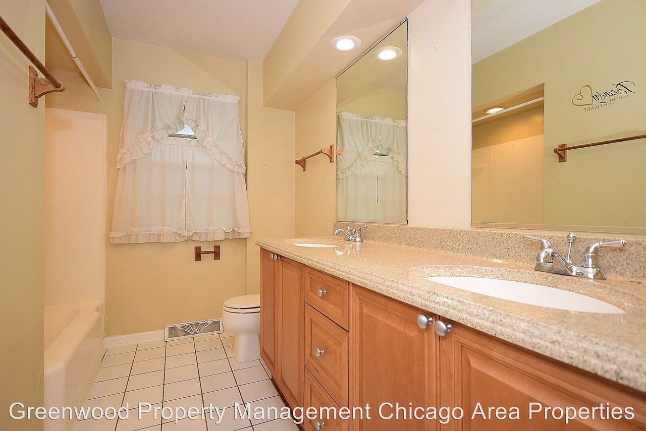 991 S Prospect Ave - Photo 2 of 13