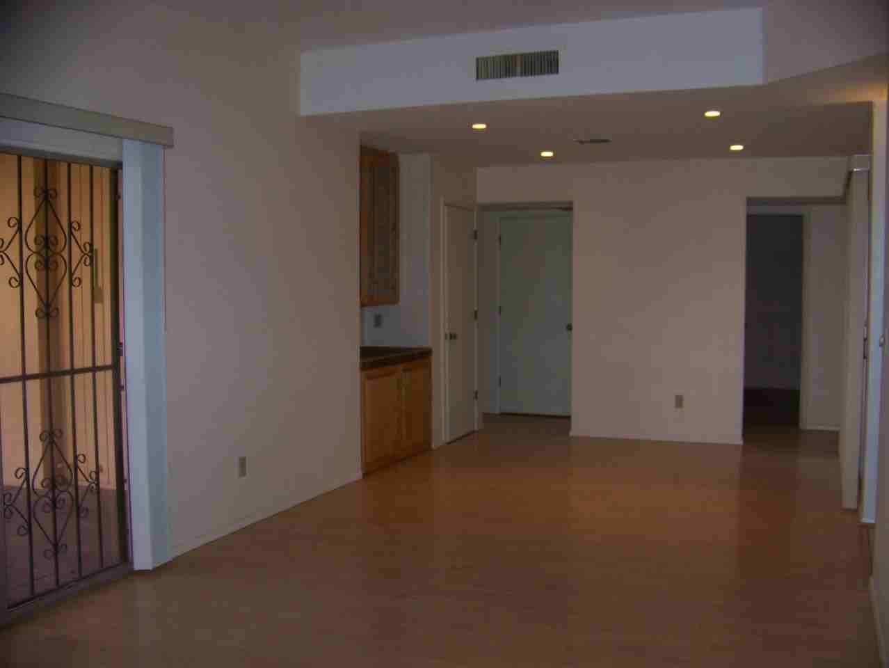 4996 E Silver St - Photo 2 of 5