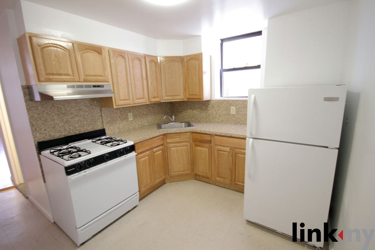 1937 Hone Avenue #1 - Photo 3 of 8