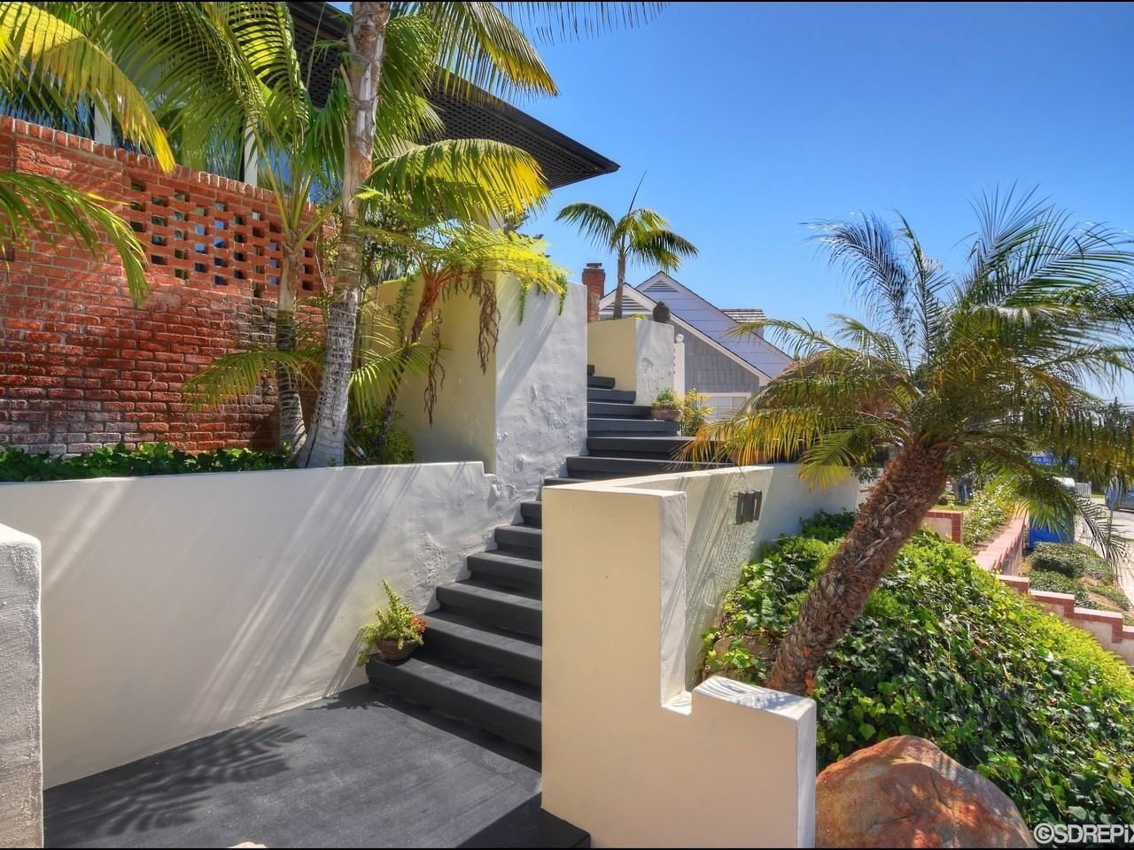 6209 Beaumont Ave - Photo 3 of 25