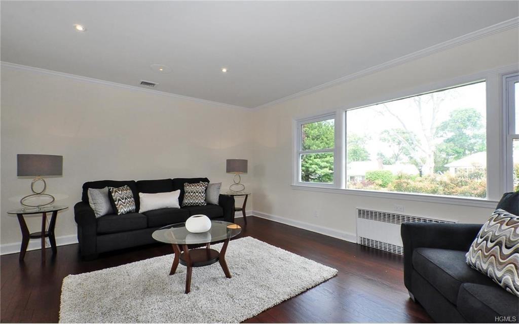 50 Upland St - Photo 3 of 30