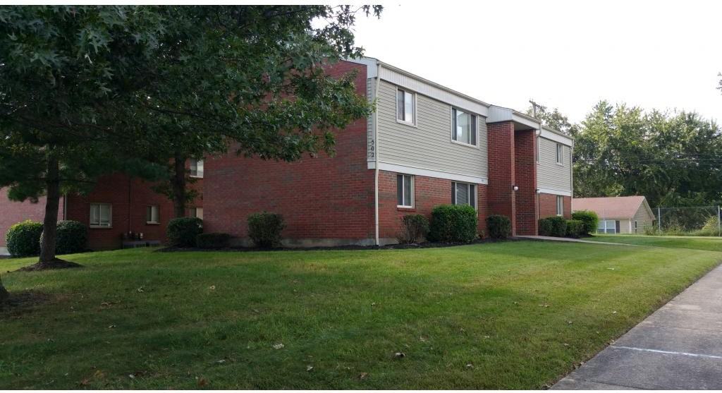 Pine Crest Apartments - Photo 3 of 20