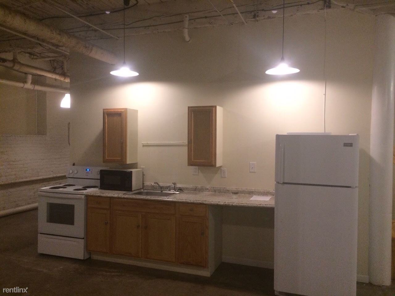 1415 Kemper St Apartments in Diamond Hill, Lynchburg, VA 24501 Zumper