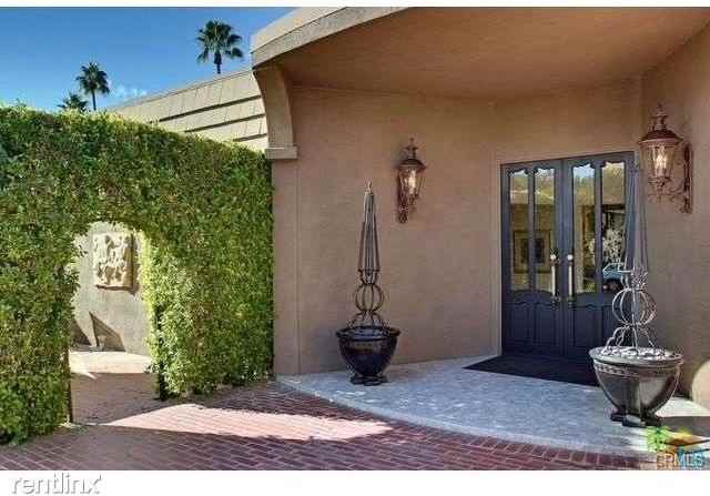 2229 S Caliente Dr - Photo 2 of 21