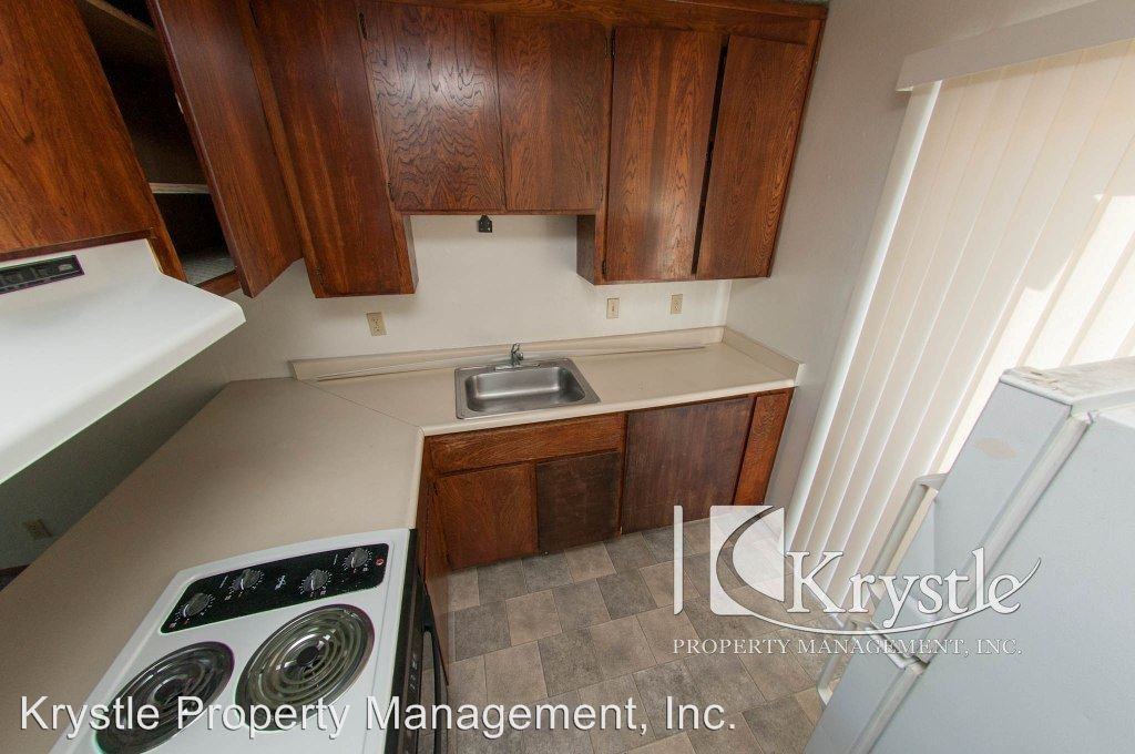 3366 Tennessee Street - Photo 3 of 8