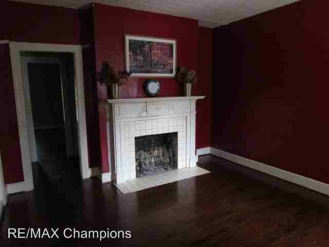 1 13th St - Photo 2 of 4