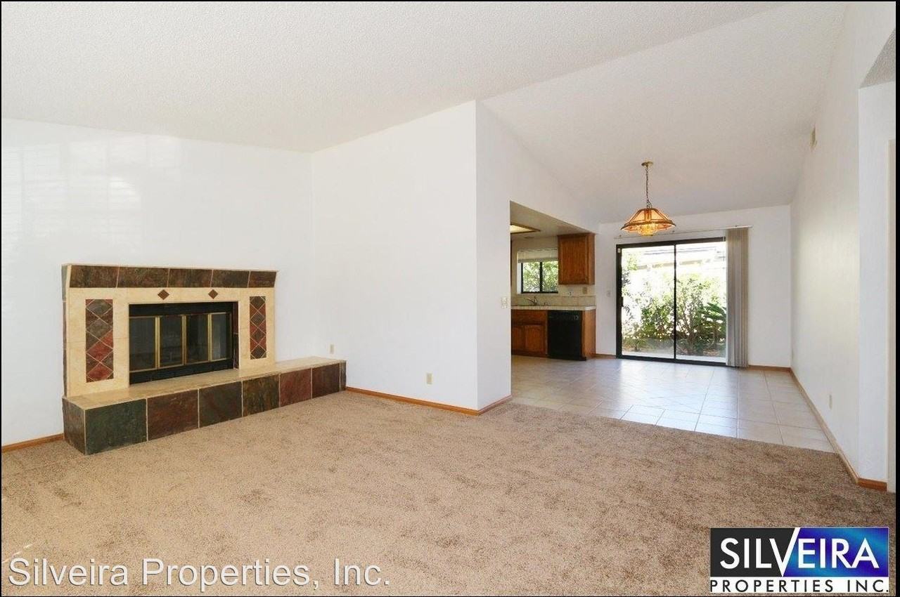 607 Tiffany Dr #A - Photo 2 of 18