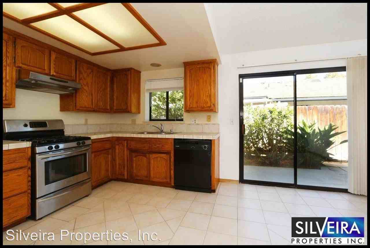 607 Tiffany Dr #A - Photo 3 of 18