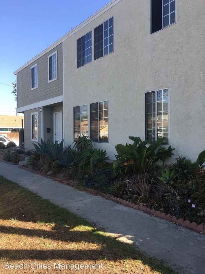 202 Elmira Ave - Photo 2 of 22