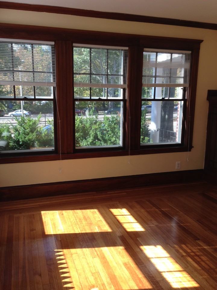 170 Arborway ST - Photo 3 of 12